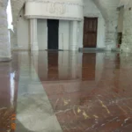 sol-en-marbre-griotte